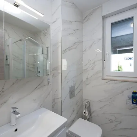 Apartment Eni
