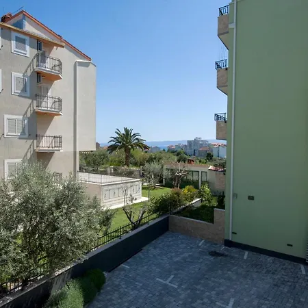 Eni Apartman